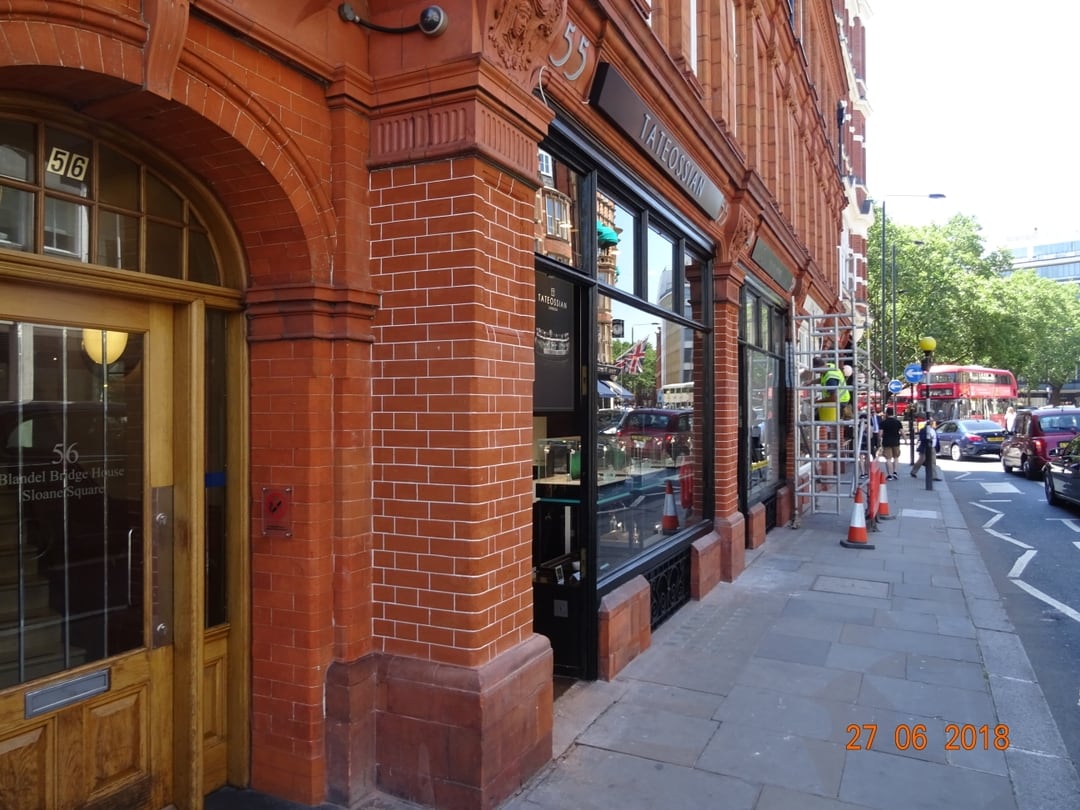 5056 Sloane Square London